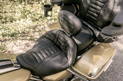 Mustang Super Touring Removable Driver Backrest Ryggstöd för sadlar bild 7 PMMEDIA:3b2d6b39104ea6a3