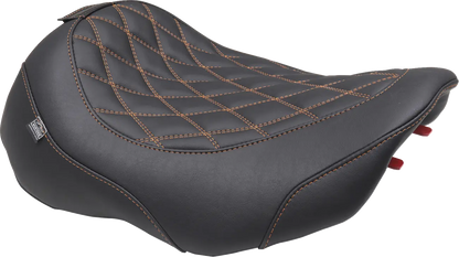 Mustang Wide Tripper™ Solo Seat Sadlar Harley Touring bild 15 PMMEDIA:fa2f32c60909c8ed