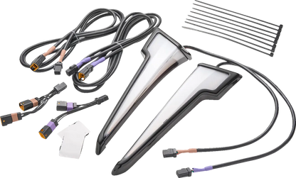 CIRO Quill™ LED Fairing Lights för Harley-Davidson bild 1 PMMEDIA:e372ba1fa69bd93b