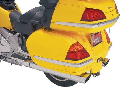 SHOW CHROME Saddlebag Molding Inserts GL1800 bild 2 PMMEDIA:acf0a72081e24d28