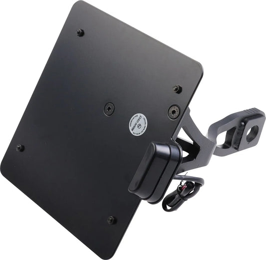 CULT WERK Licensskyltshållare med LED-belysning bild 1 PMMEDIA:10210d11c3fca46e