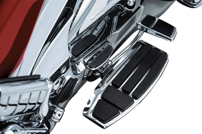 KURYAKYN Floorboard Kit för GL18 förare bild 3 PMMEDIA:90f6cd34f8e36699