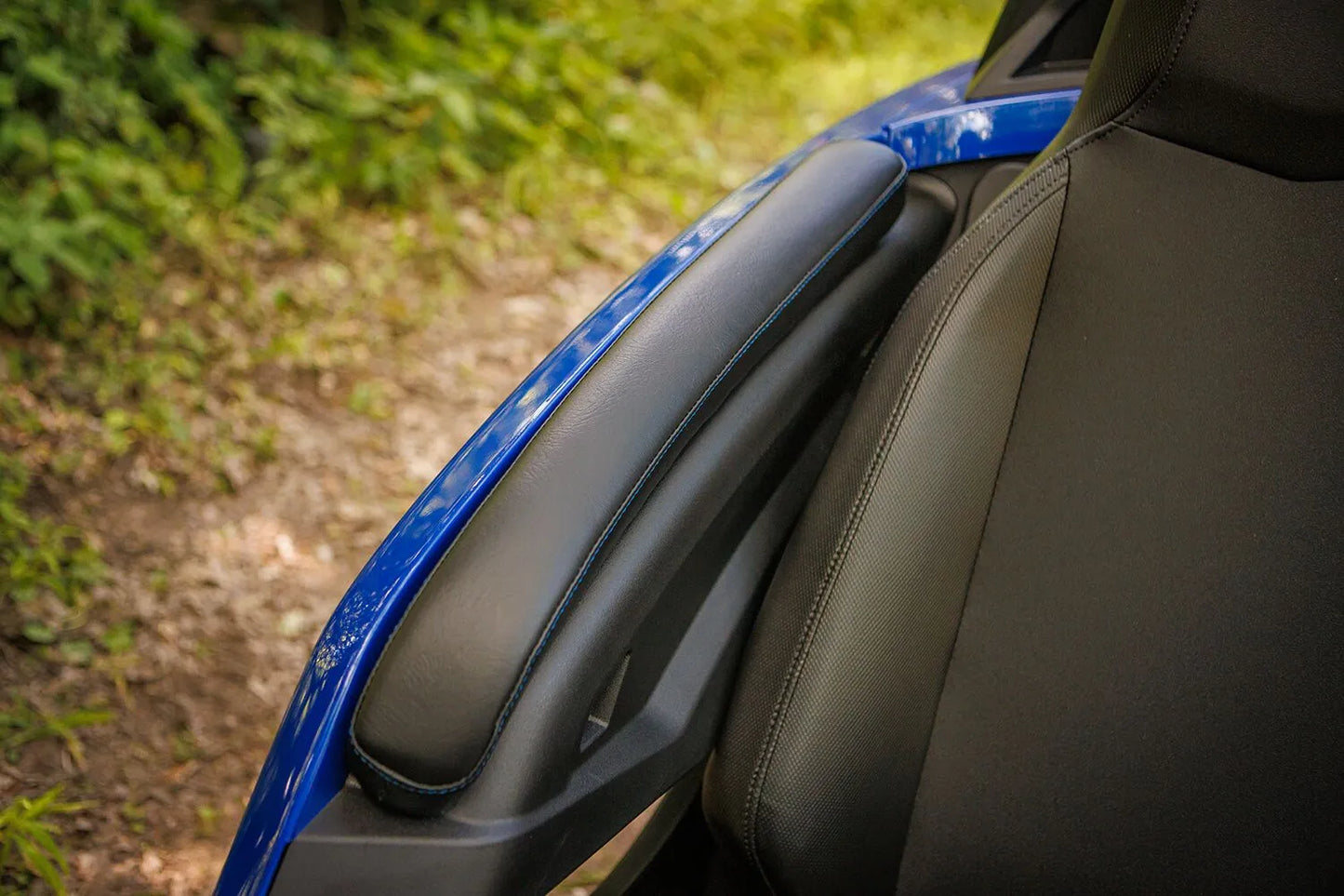 SHOW CHROME Kaliber Armrest Pad bild 6 PMMEDIA:aa9b662ee659f651