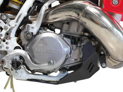 Axp Racing Skid Plate Motorskydd bild 14 PMMEDIA:7141e47e488a7b64