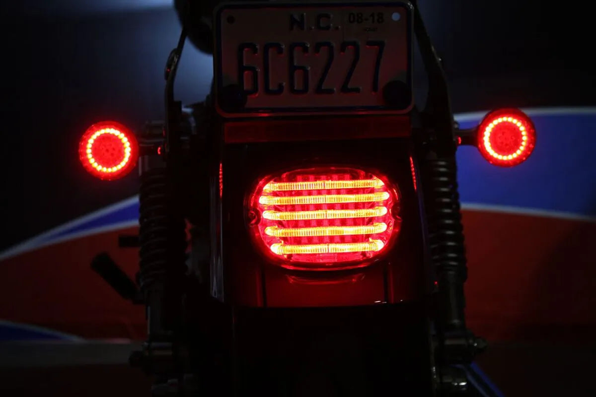 Custom Dynamics ProBEAM® Low-Profile LED Taillight Kit Bakljus bild 12 PMMEDIA:1ae3de0352612ba9
