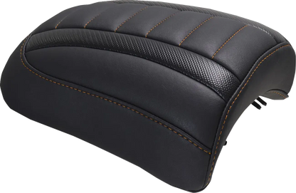 Mustang Padded Passenger Seat Cowl Sadlar Harley Touring bild 3 PMMEDIA:dd79aaf6677e4374