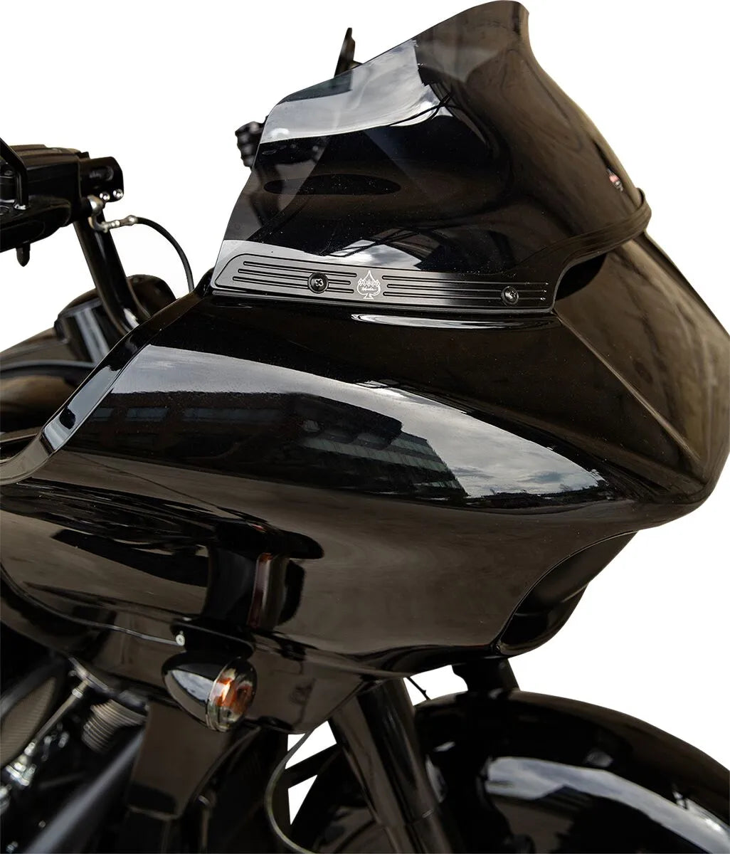 Klock Werks Flare® Series Windshield Trim Diverse delar vindrutor/kåpor bild 8 PMMEDIA:45ca8096f1f7befc