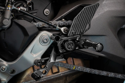 GILLES TOOLING MUE2 Rearset för Ducati Streetfighter V2/Panigale V2 bild 3 PMMEDIA:9a671170e0350979