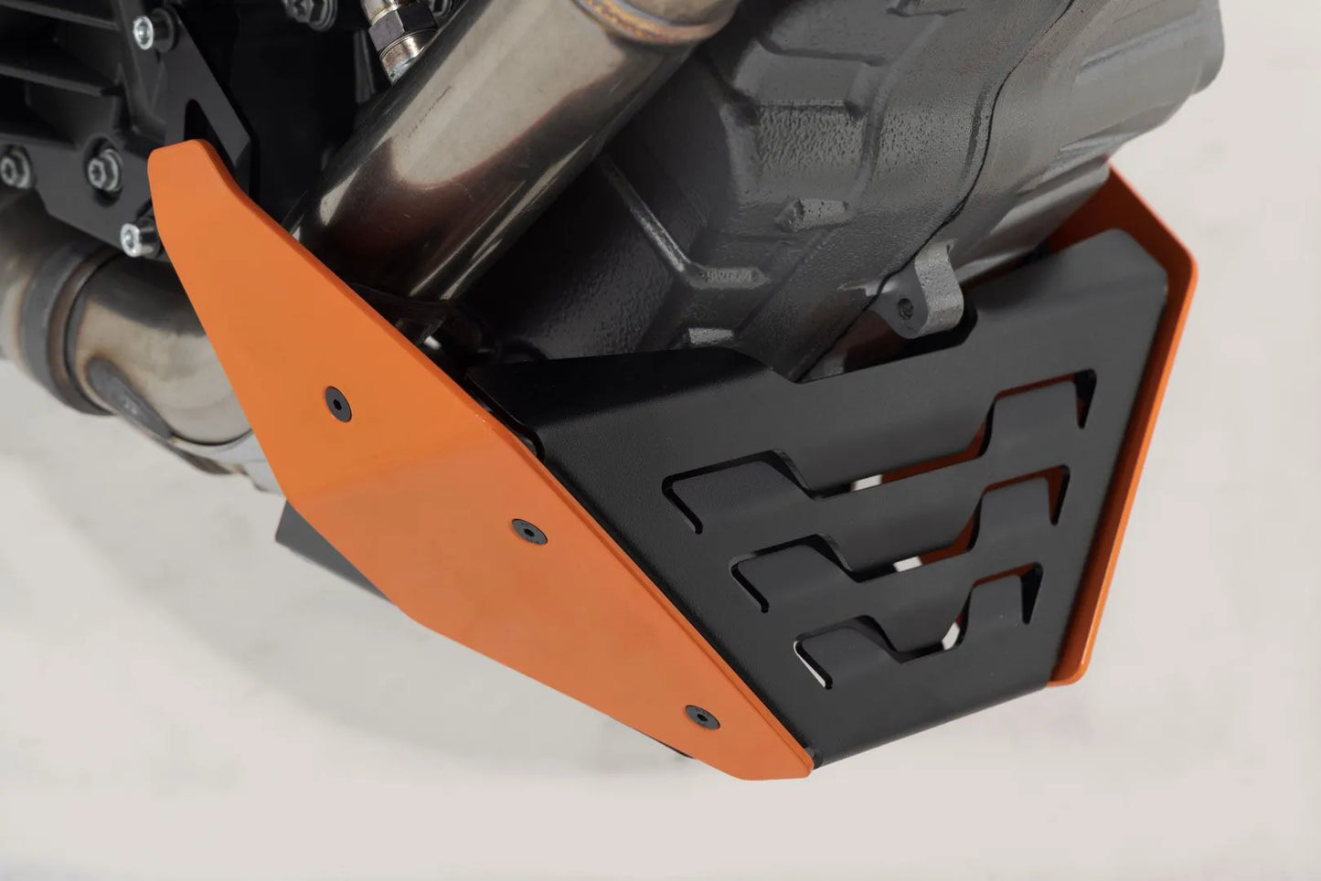 SW-MOTECH Front Spoiler i Aluminium bild 4 PMMEDIA:a5f926be92ad77fd