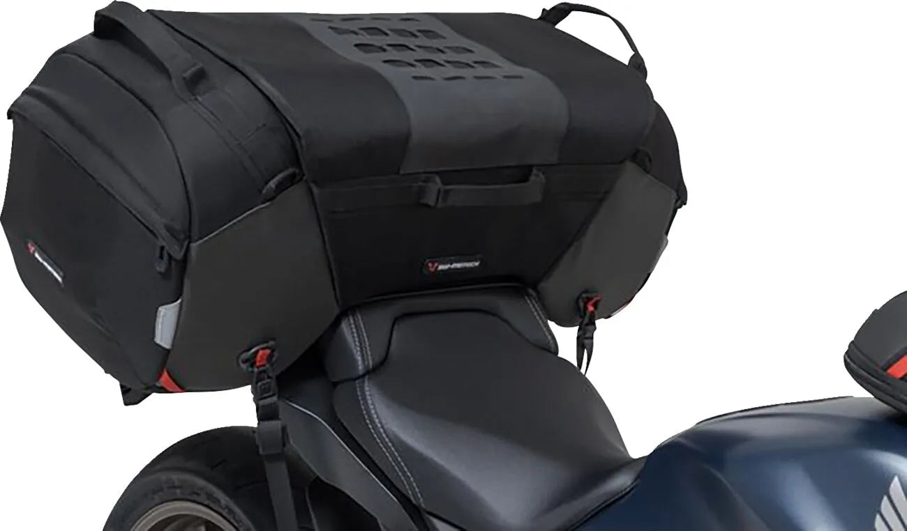 Sw Motech PRO Rackpack Tail Bag (32-42 Liters) Cruiser-, sport- & adventureväskor bild 13 PMMEDIA:6f757355c2a192ba