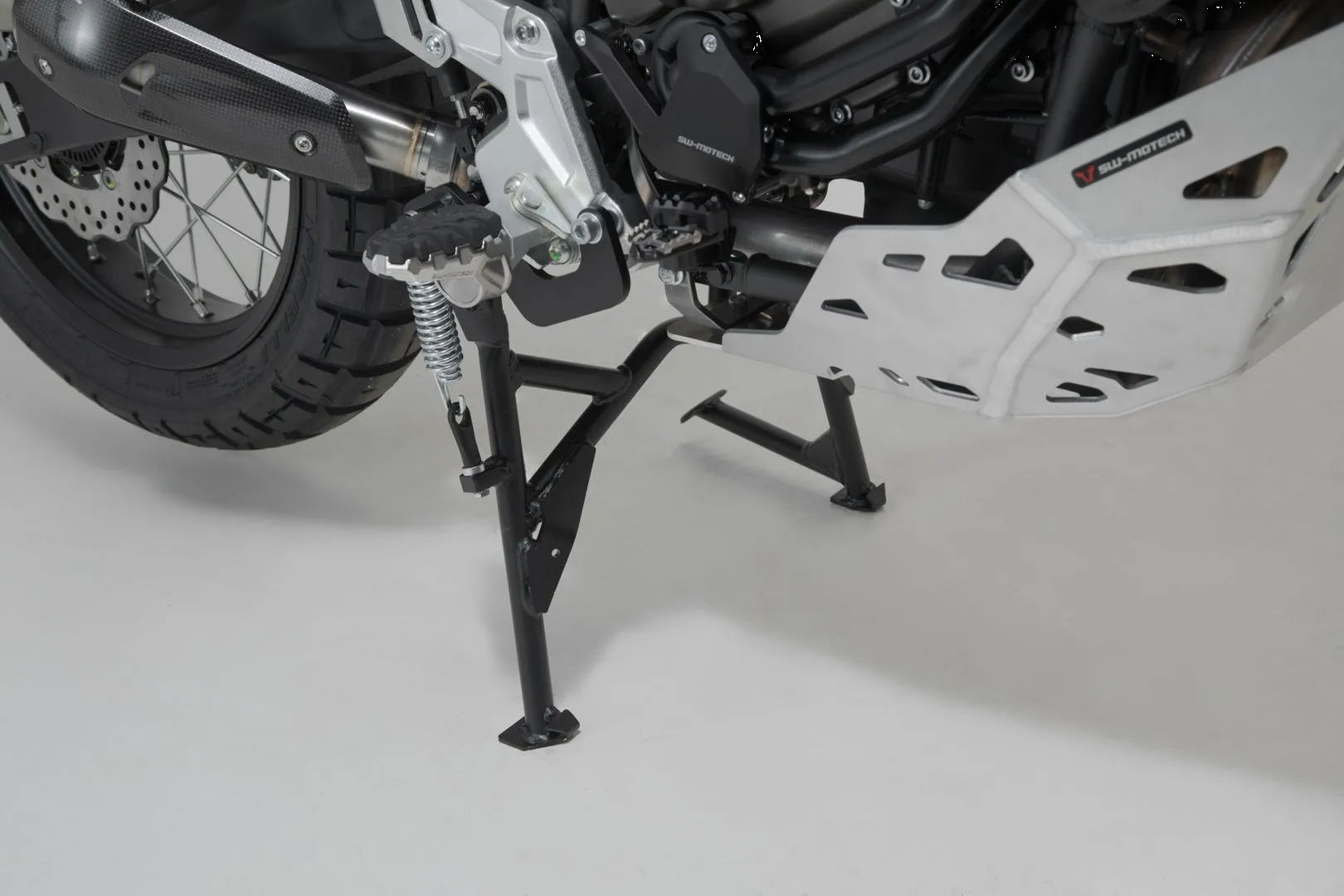 SW-MOTECH Centerstand sidostöd bild 2 PMMEDIA:1921863f8d7dfb8a