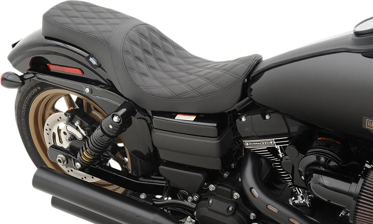 DRAG SPECIALTIES SEATS Predator 2-Up Sadel bild 4 PMMEDIA:7d5d2828fee9f42a