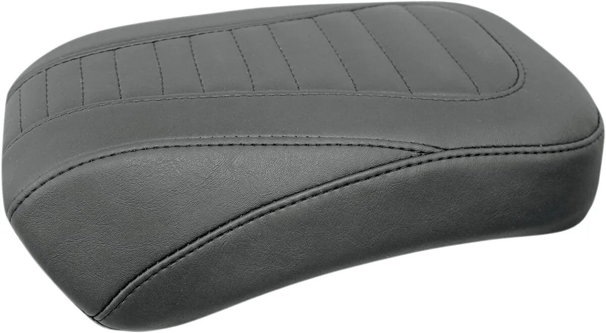 MUSTANG Tripper™ Passagerarsäte Tuck & Roll Svart bild 1 PMMEDIA:087a70a07da1cf66