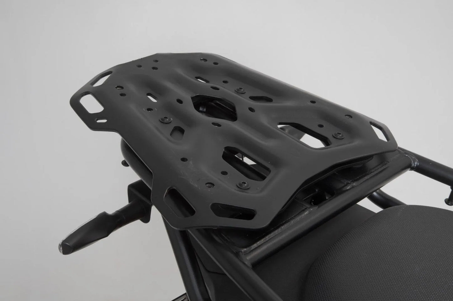 SW-MOTECH Adventure Rack – robust packställ bild 1 PMMEDIA:ffb0a89ed27af71f