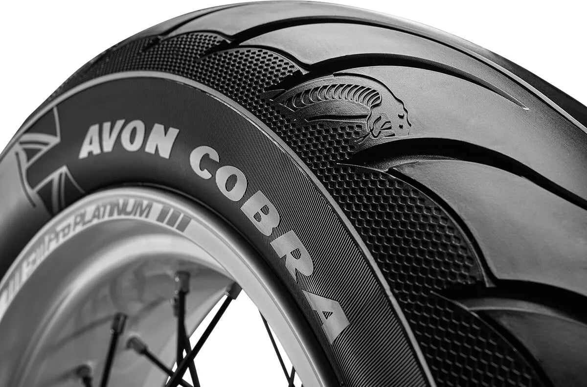 AVON Cobra Chrome AV92 Förstärkt Däck 200/30R23 74V bild 3 PMMEDIA:8bba6f076757e617