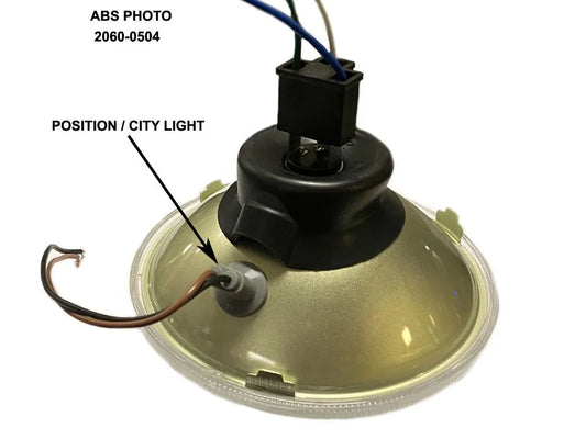 DRAG SPECIALTIES Reservstrålkastare med lampa 5 3/4" bild 2 PMMEDIA:2e54097f1a4eb928