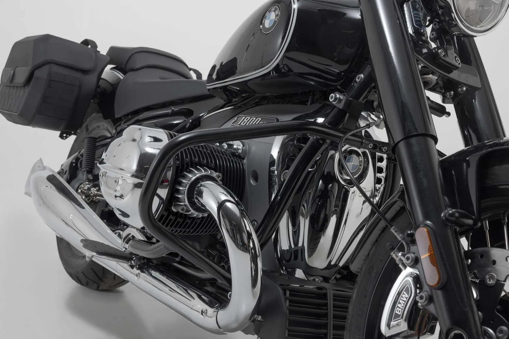 Sw Motech Crash Bar Motorskydd bild 16 PMMEDIA:a0724e8e328e98ec