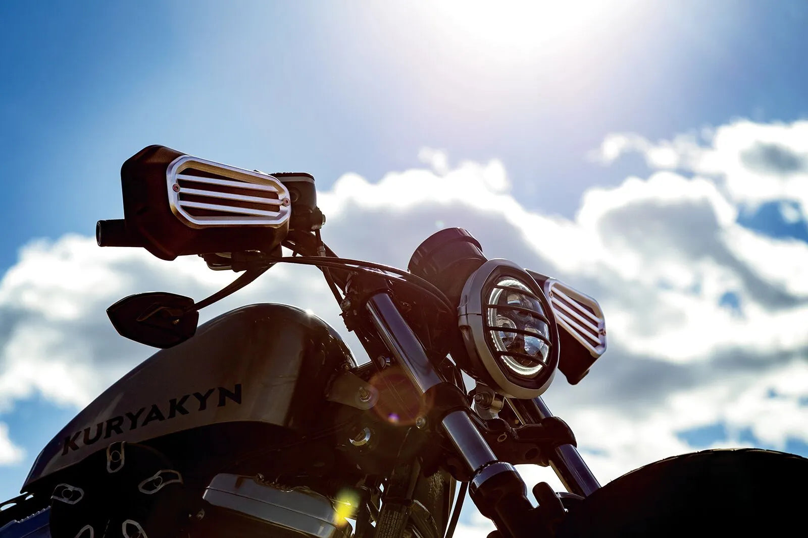 Kuryakyn Dillinger Handguards Handskydd bild 6 PMMEDIA:b353022146ad92ed
