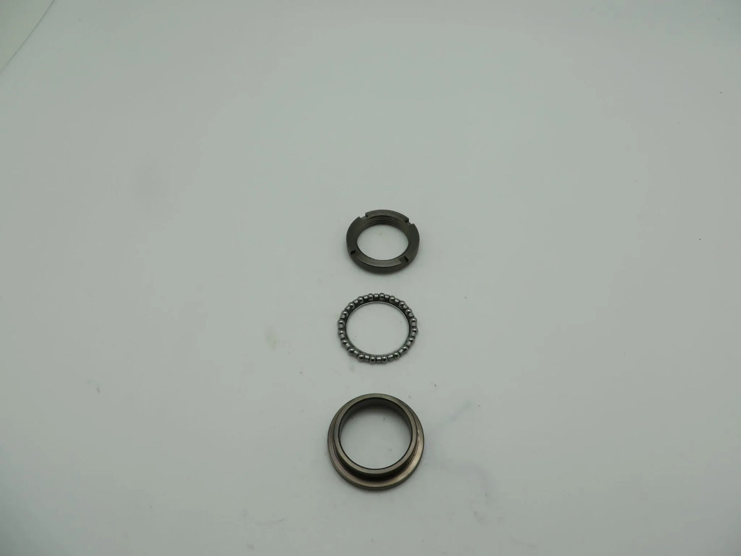 Parts Europe Bearing for Steering Stem Styrhuvud & styrlager bild 20 PMMEDIA:766279e8771af30d