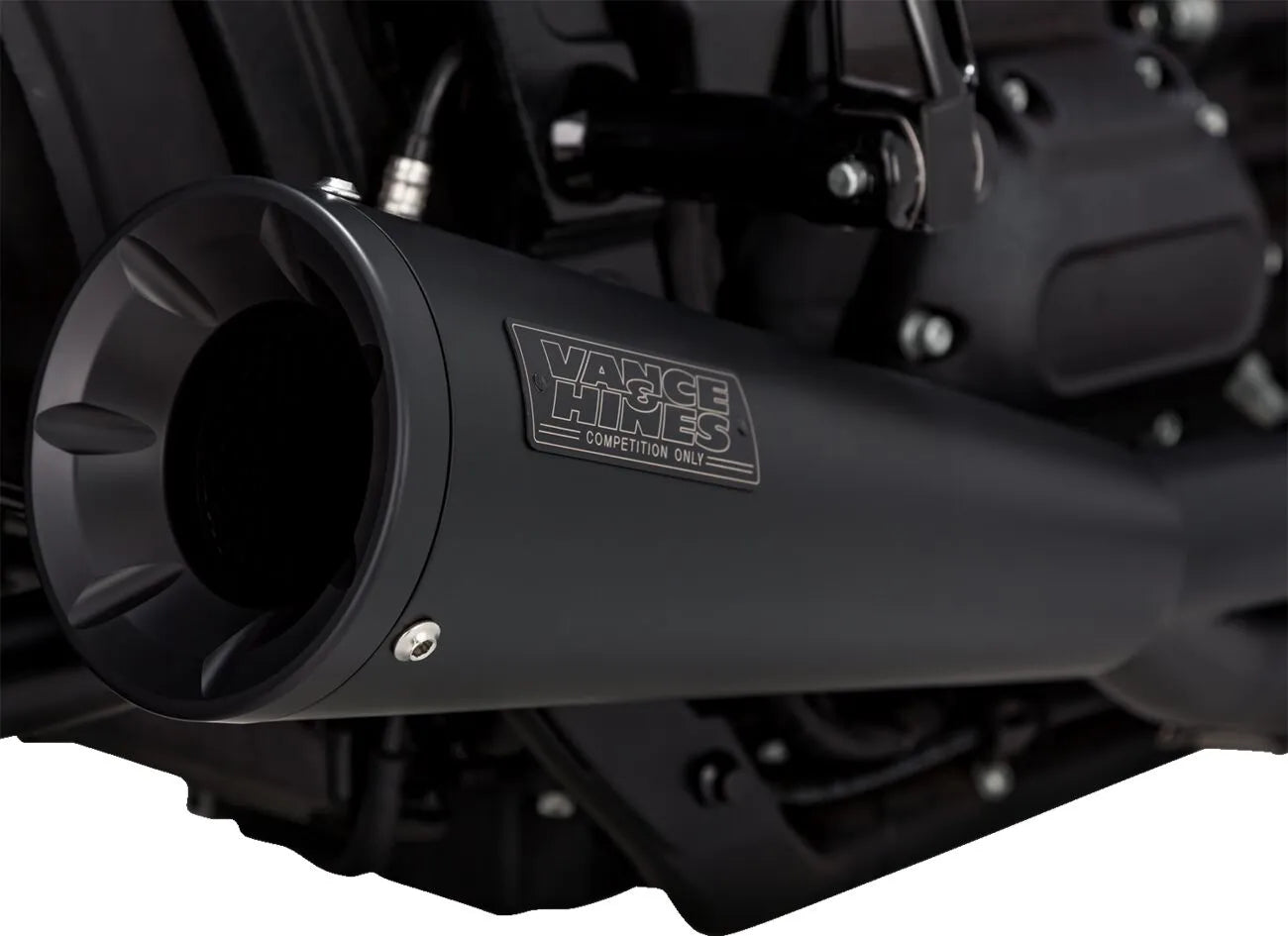 Vance Hines 2-into-1 Upsweep Exhaust System Kompletta avgassystem Harley bild 13 PMMEDIA:3e5a7e1e9e5cab9b