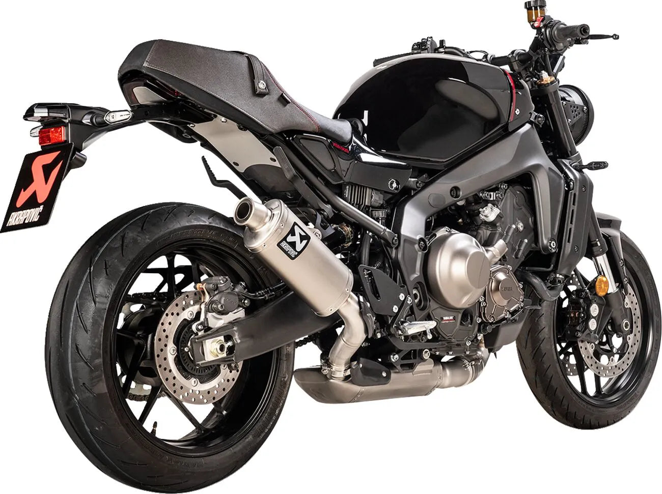AKRAPOVIC Racing Line Avgasystem för Yamaha XSR 900 bild 3 PMMEDIA:4bb06b6b9b65cffb