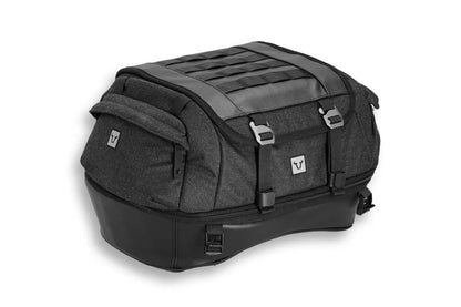 Sw Motech Legend Gear LR4 Tail Bag (18 - 25 Liters) Cruiser-, sport- & adventureväskor bild 2 PMMEDIA:e72c0144259c9713