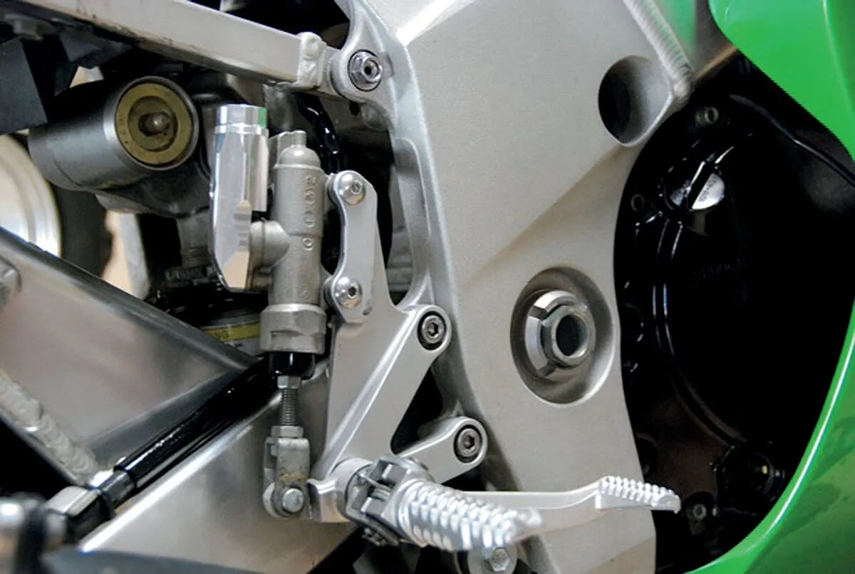 Psr Integrated Rear Brake Reservoir Bakre bromscylindrar & delar bild 3 PMMEDIA:80253bcdaadbef16