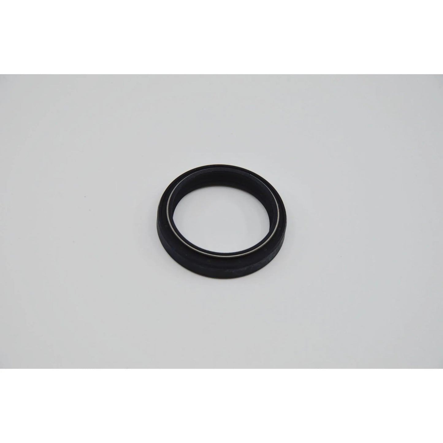 SKF Fork Seal Single 43 mm för Showa bild 1 PMMEDIA:b186b4f52a3cf46d