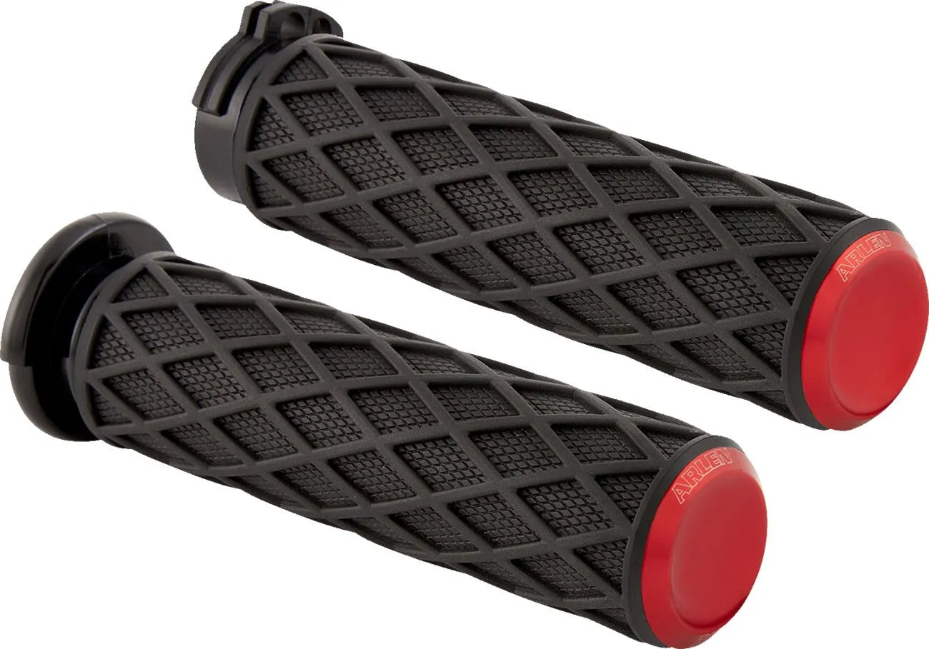 Arlen Ness Diamond Grips Handtag bild 4 PMMEDIA:b370e2e3899cfd3c