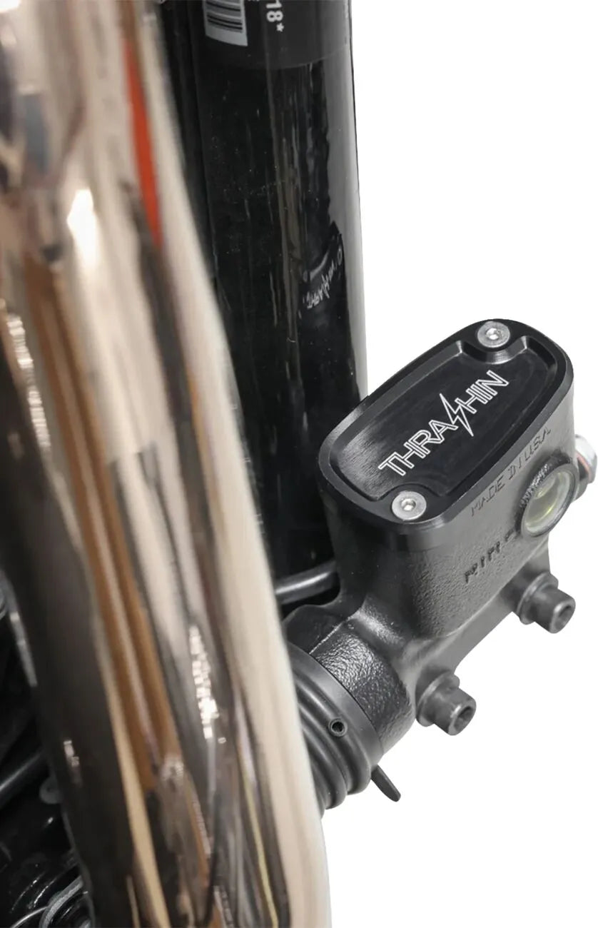 Thrashin Supply Co Brake Reservoir Cap Bakre bromscylindrar & delar bild 8 PMMEDIA:73030e8e848760a5