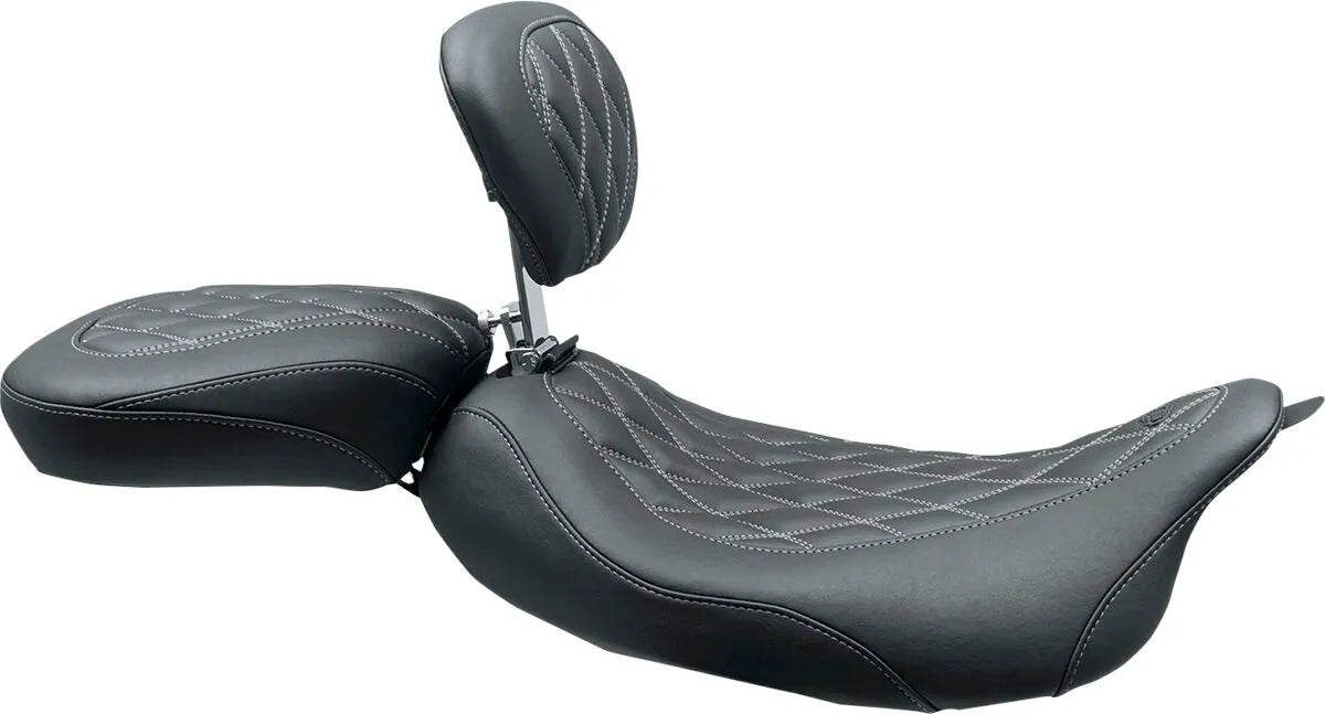 Mustang Wide Tripper™ Solo Seat Sadlar Harley Touring bild 8 PMMEDIA:c1d783de7eaa7d3f