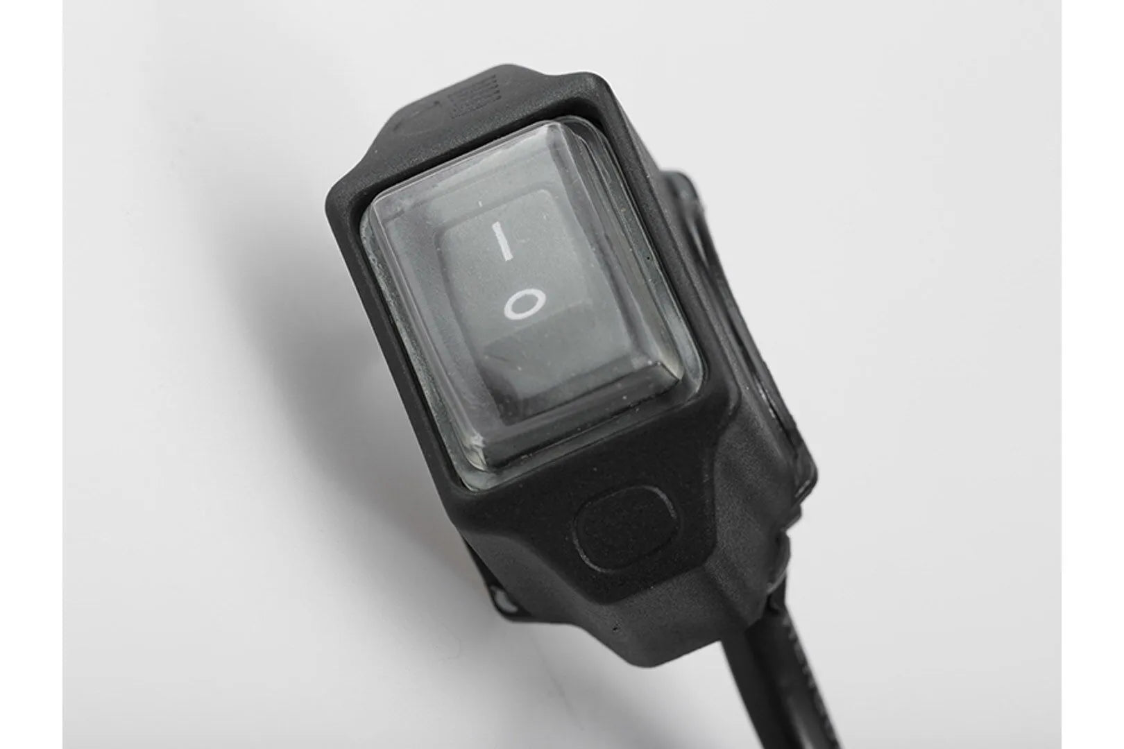SW-MOTECH Cockpit Switch On/Off för styrhandtag bild 1 PMMEDIA:f92895c7d6c15ee0