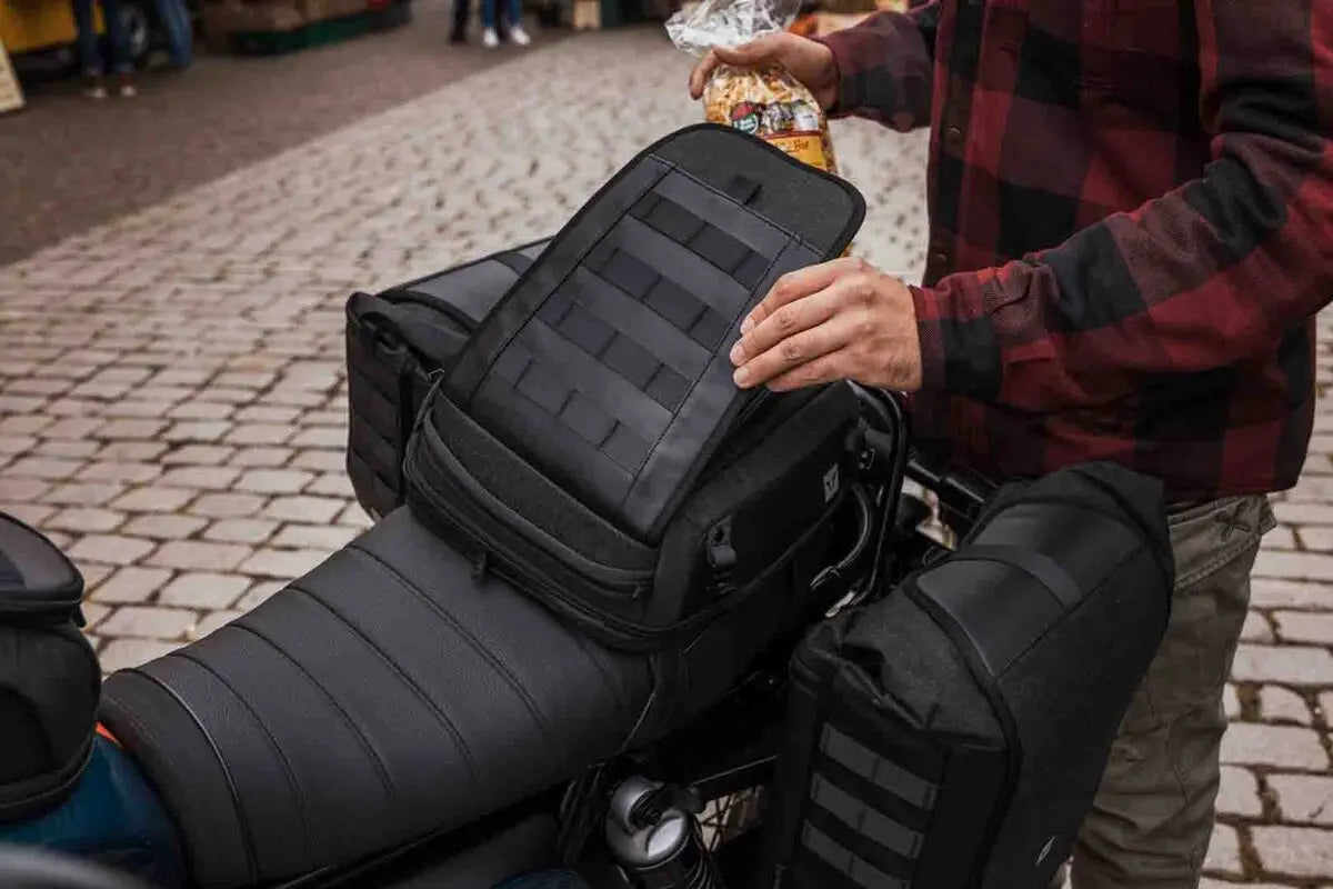 SW-MOTECH Legend Gear Tail Bag LR3 bild 8 PMMEDIA:49ba766fda164f19