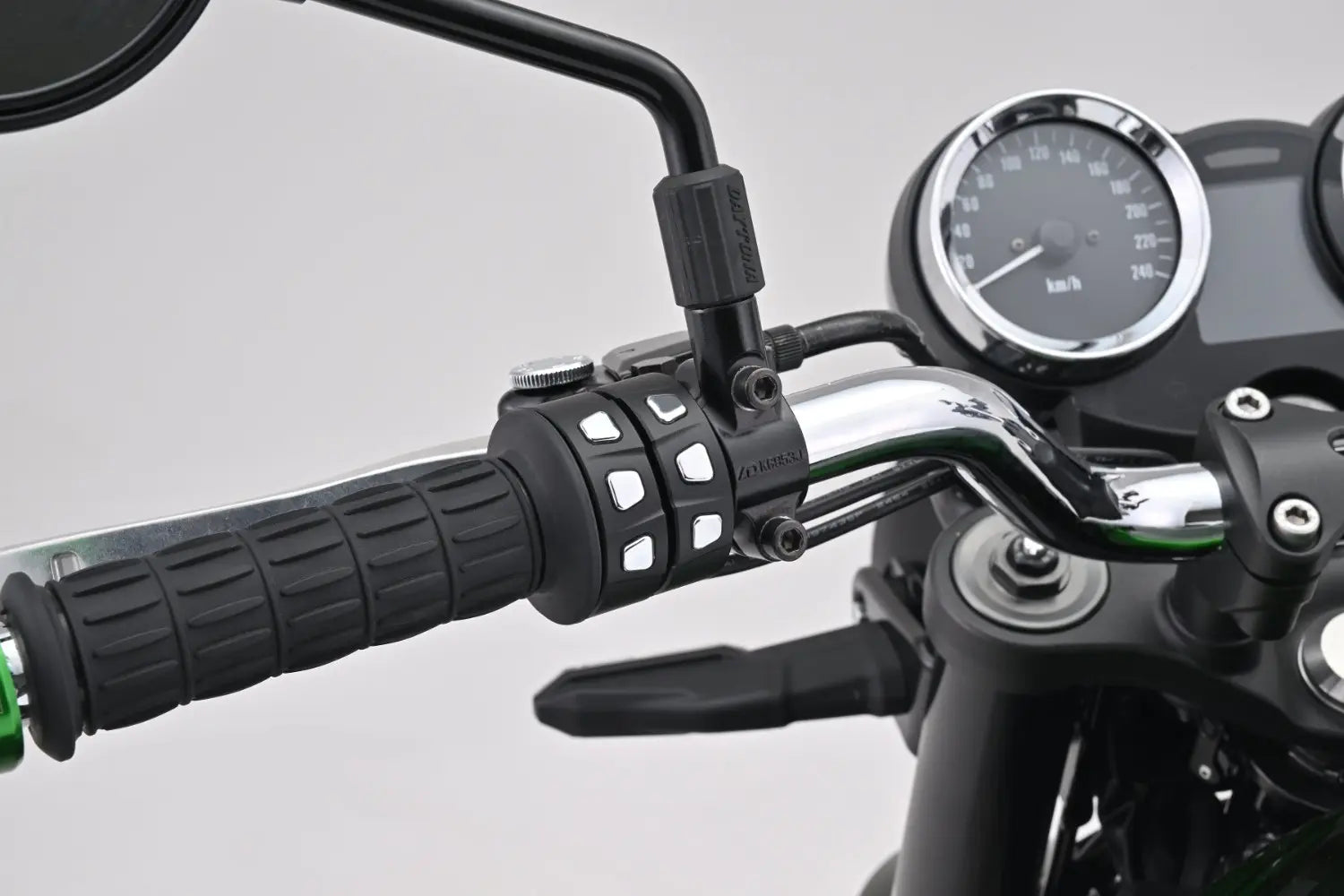 Daytona 3-Button Switch for Handlebars Strömbrytare & hus bild 7 PMMEDIA:f49168653037fd93