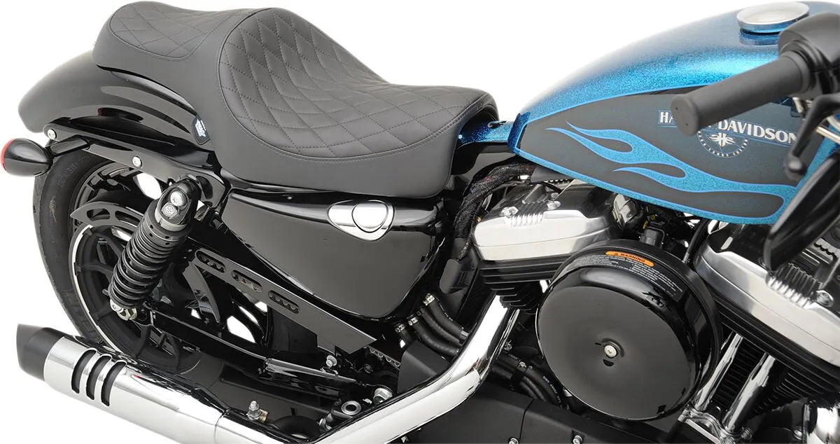 DRAG SPECIALTIES SEATS Caballero 2-Up vinylsadel bild 6 PMMEDIA:684f6604e4c640a9