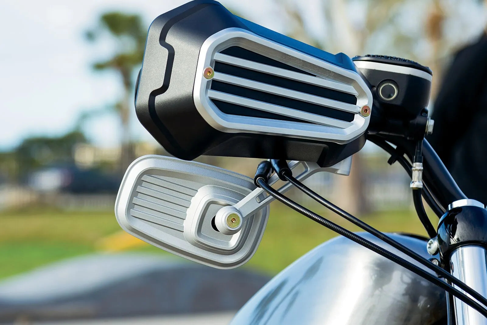 Kuryakyn Dillinger Handguards Handskydd bild 7 PMMEDIA:60a7112e3d267b0e