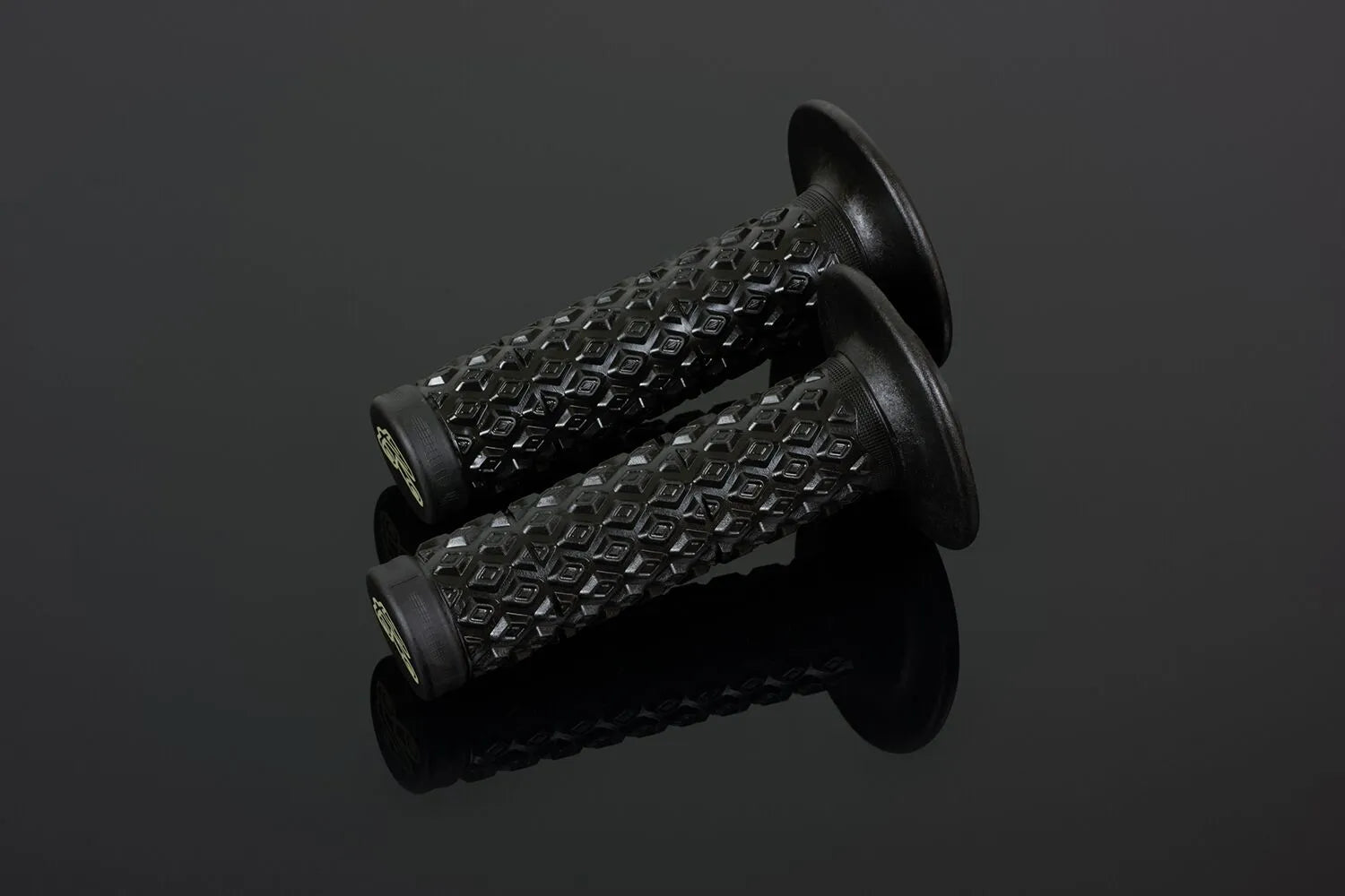 Renthal MX R-Works Aramid Comfort Dual Grips Handtag bild 10 PMMEDIA:ee4a44c1841afea0