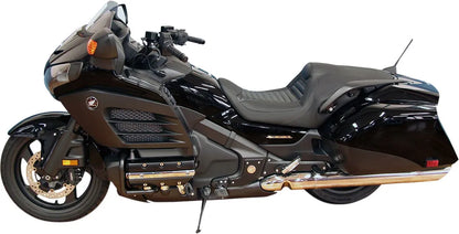 MUSTANG Tripper Fastback™ Sadel bild 3 PMMEDIA:9b22be7b7ed34681