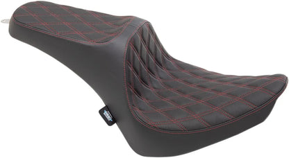 Drag Specialties Seats Predator III Seat Sadlar Harley Softail bild 11 PMMEDIA:4de0264c5e58eac2