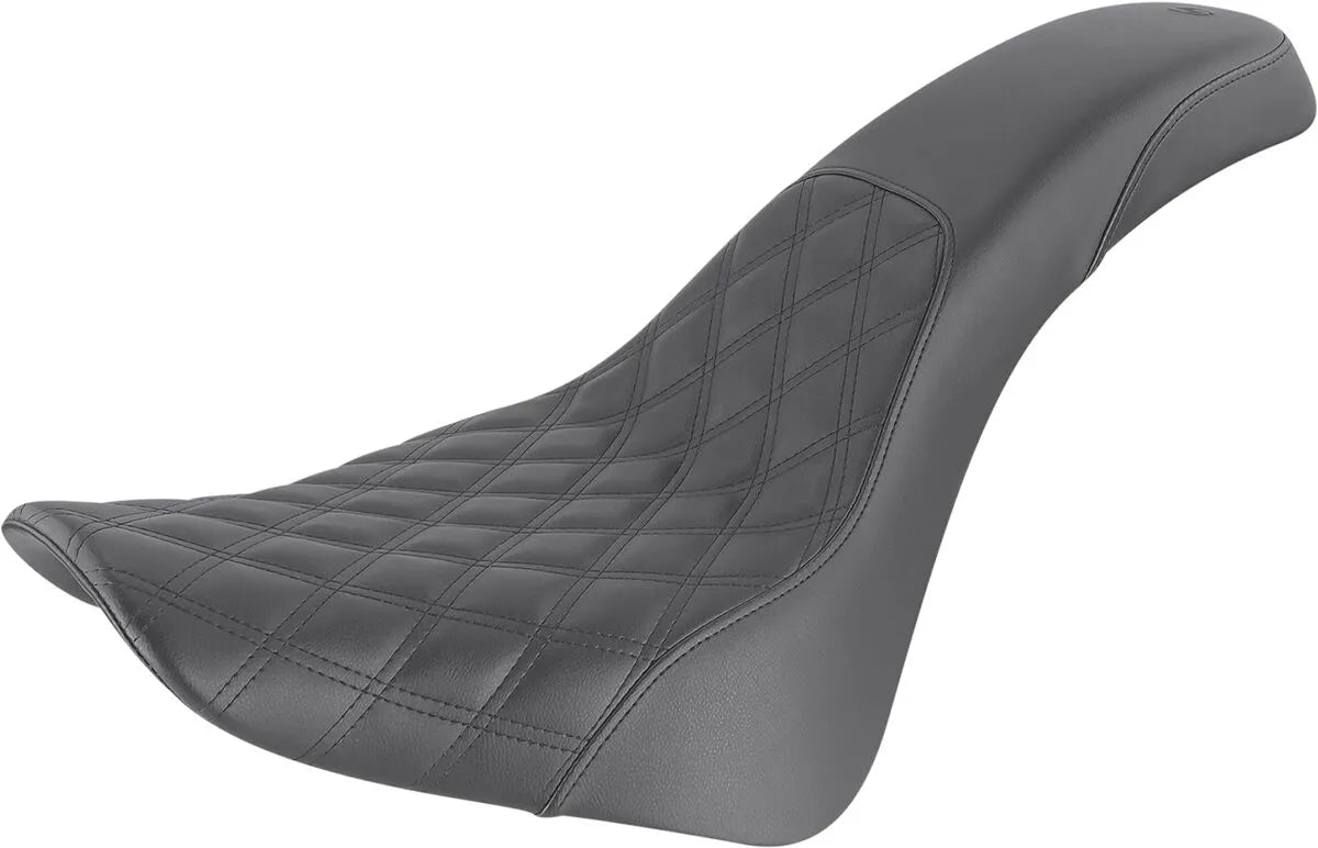 Saddlemen Profiler™ Tuck-N-Roll Seat Sadlar Harley Softail bild 7 PMMEDIA:d85bb67e071e1b22