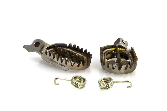SCAR RACING Titanium Fotpinnar YZF250 24- 450 23- bild 1 PMMEDIA:16ec073d59c9fb19