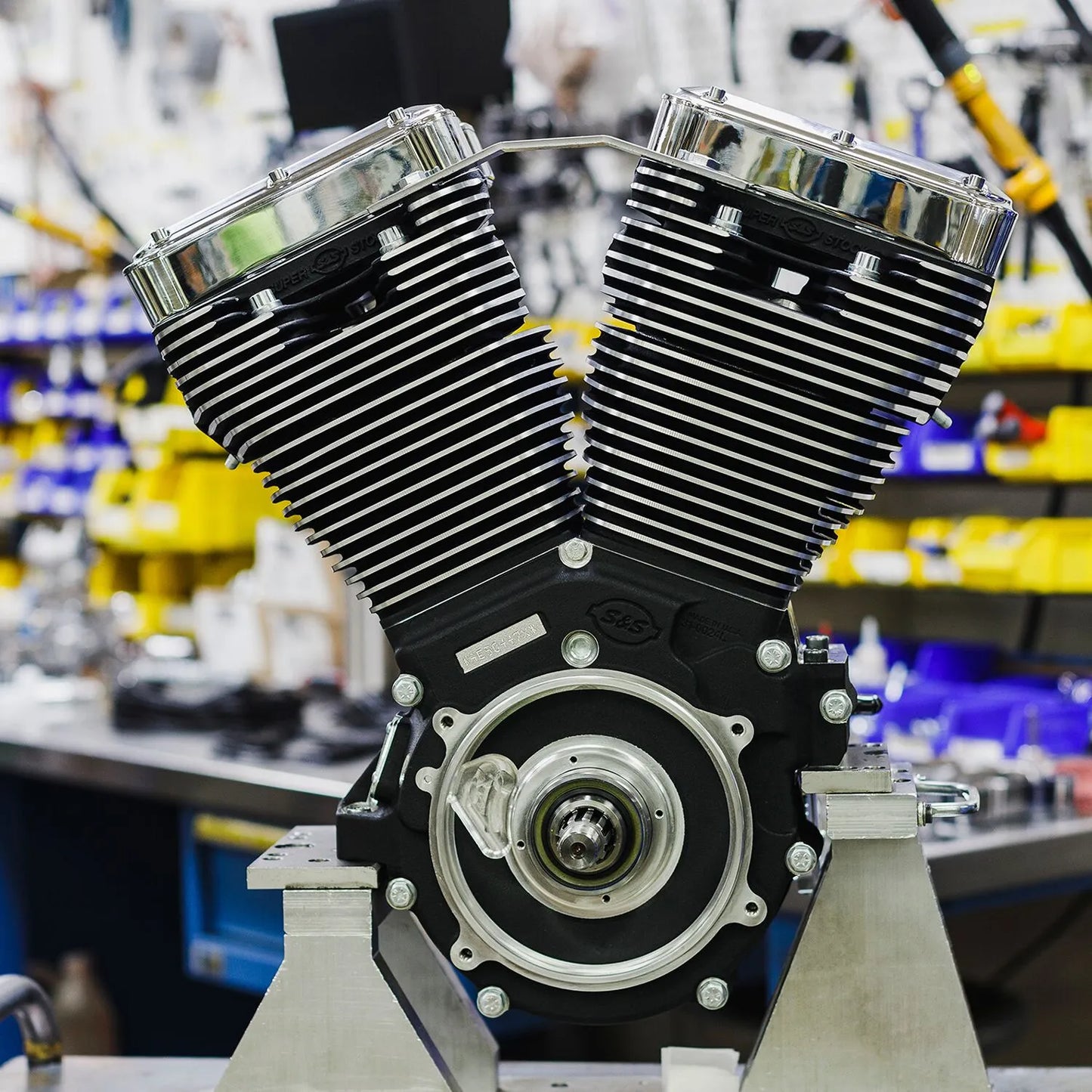 S S Cycle V124 Long Block Engine Kompletta motorer bild 16 PMMEDIA:1e32c5c72dc317d0