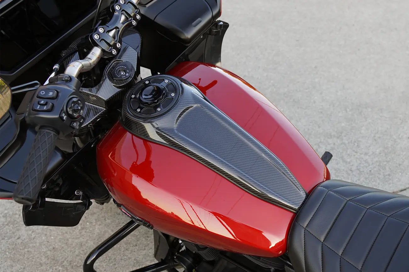 ARLEN NESS Tank Dash Panel i kolfiber för touringmodeller bild 3 PMMEDIA:2266285d8a5f3353
