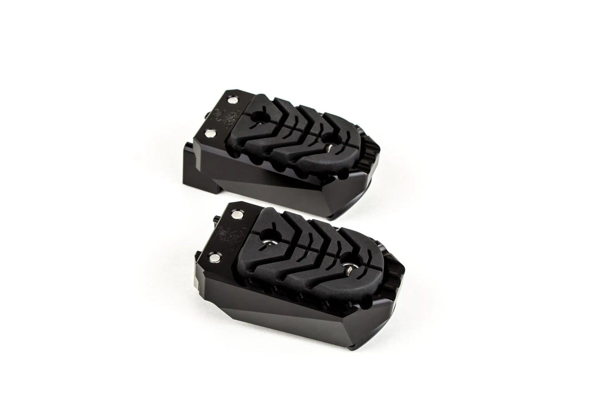 GILLES TOOLING Footpeg Explorer fotpinnar kit bild 1 PMMEDIA:5a89e1c18f9d904b