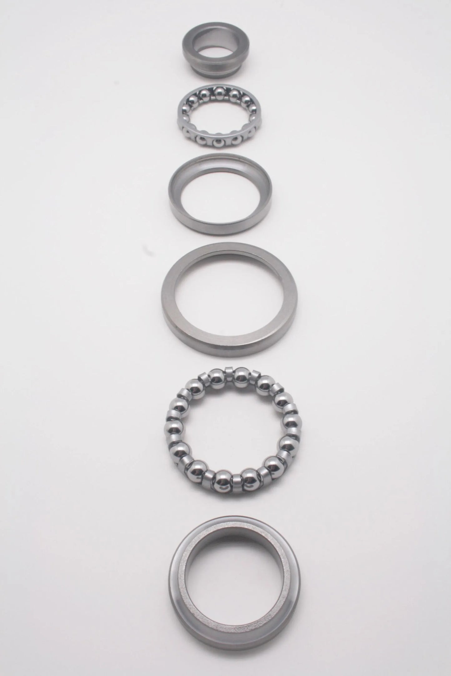 Parts Europe Bearing for Steering Stem Styrhuvud & styrlager bild 14 PMMEDIA:6bc891a0f6c21bdc