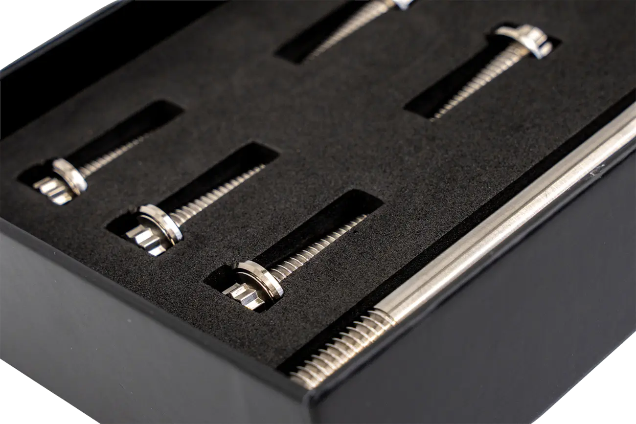 TRASK TITANIUM M8 Motorfäste Bolt Kit bild 5 PMMEDIA:102c51e5ec469e63