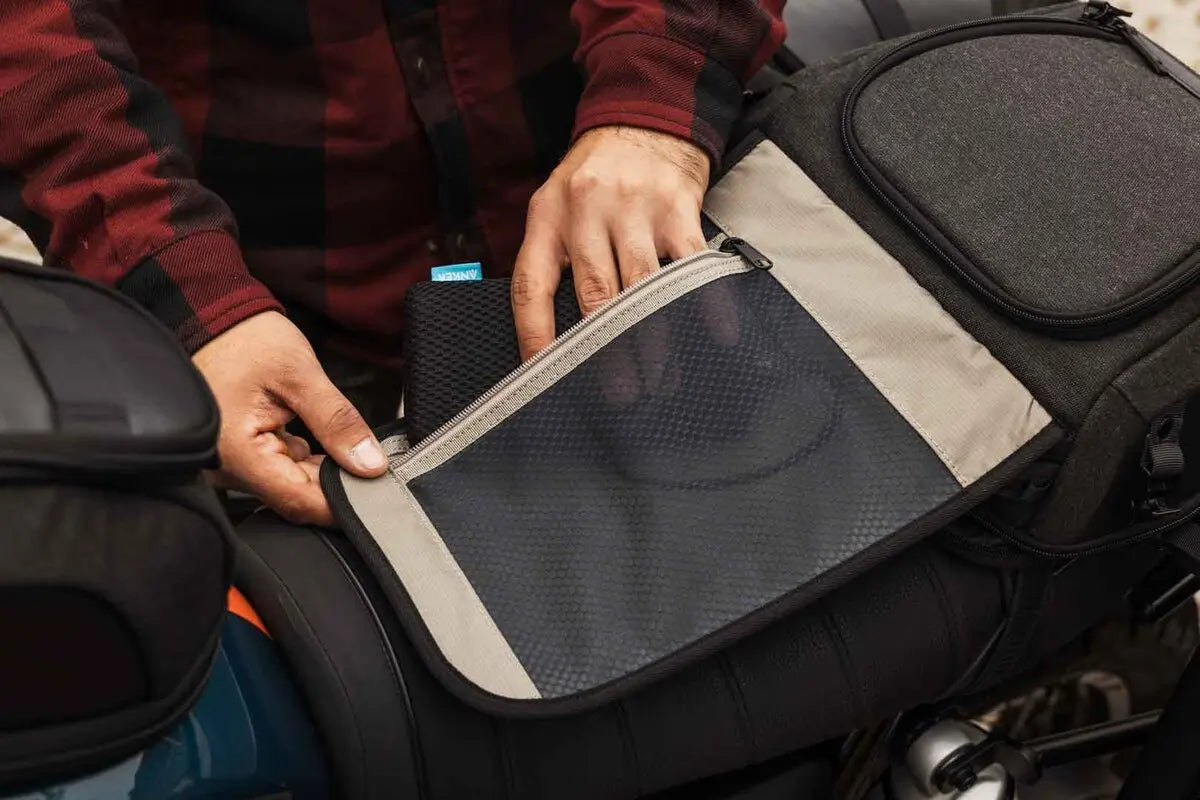 SW-MOTECH Legend Gear Tail Bag LR3 bild 9 PMMEDIA:ffcdf4bd00420e1f