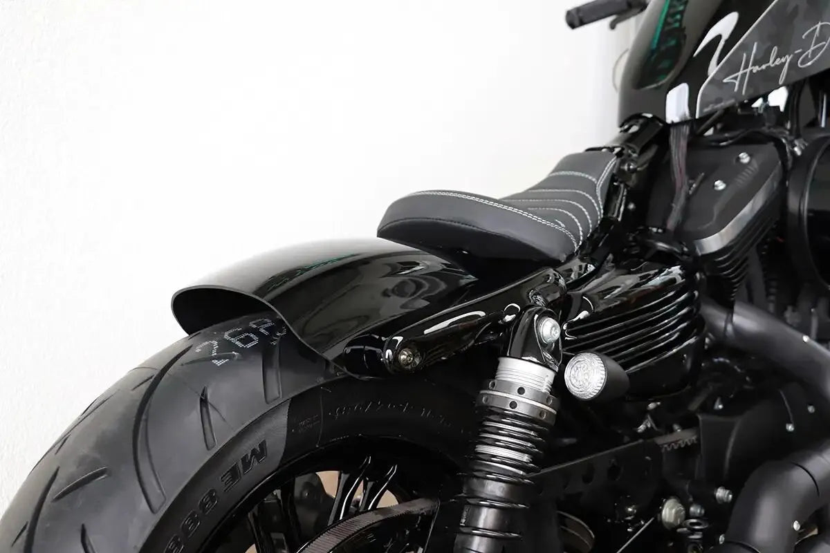 CULT WERK Bakskärm Low för Harley XL 04-14 bild 4 PMMEDIA:17196a8195aa4b31