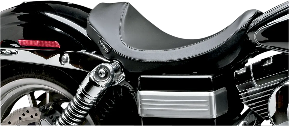 LE PERA Villain Solo Sadel för Harley Dyna bild 1 PMMEDIA:c33e952088e8e6ac